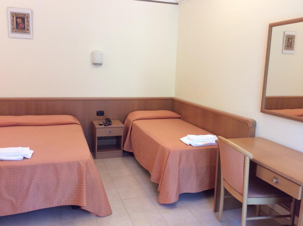 Hotel Il Saraceno Воластра Номер фото