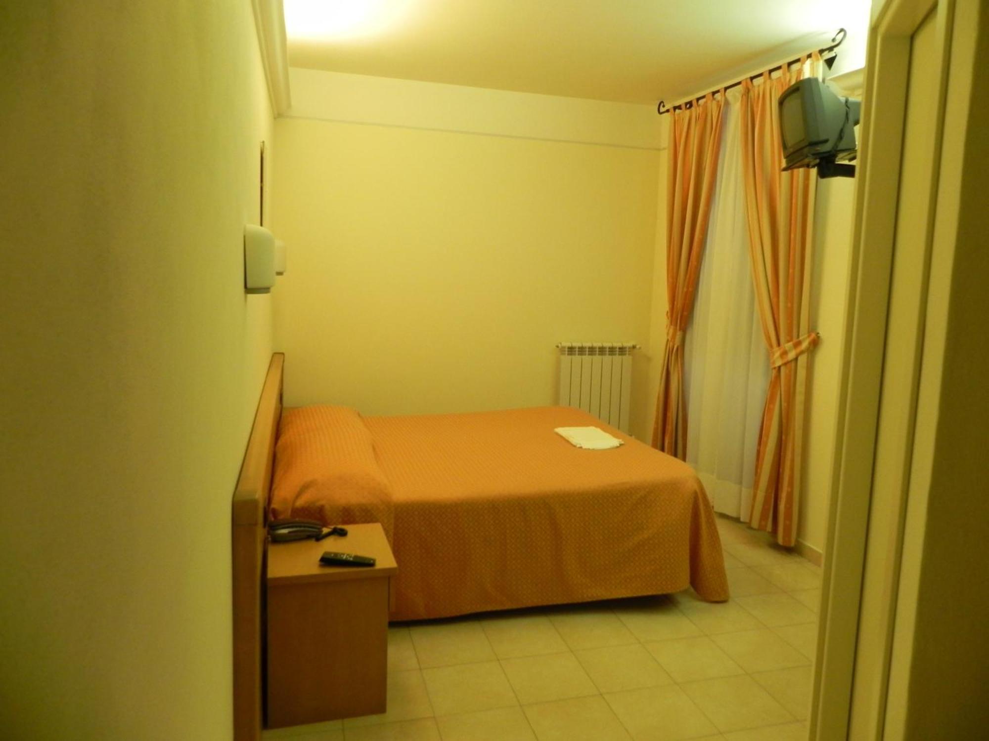 Hotel Il Saraceno Воластра Экстерьер фото