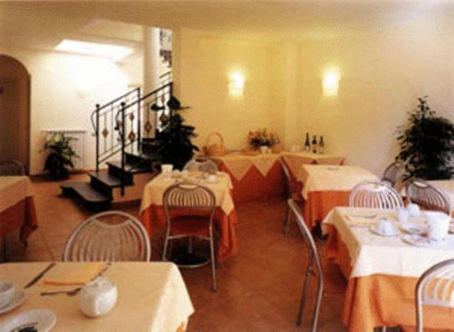 Hotel Il Saraceno Воластра Экстерьер фото